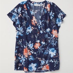 NWT H&M L.O.G.G Size 14 V-neck floral short sleeve shirt